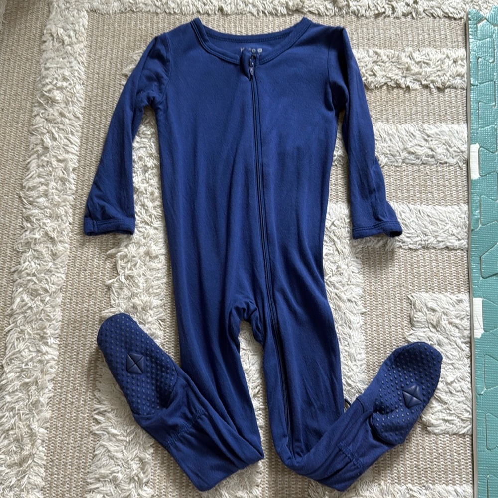 Kyte baby zippered footie